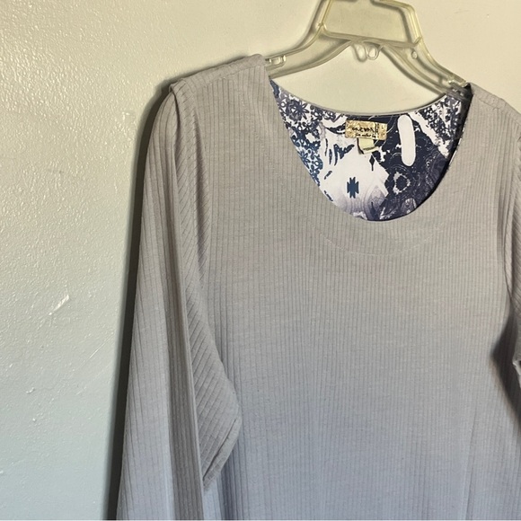 One World V-Neck Top Purple Grey Large - Picture 1 of 9